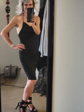 smiles-female-escorts-in-portland-or-503-573-7661-big-1