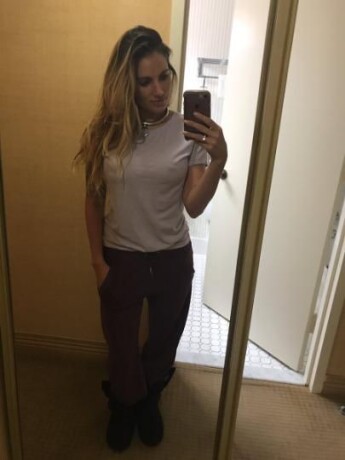 female-escorts-in-laredo-tx-210-200-7804-big-4