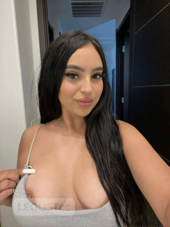3-holes-girly-currently-available-female-escorts-in-toronto-canada-big-4