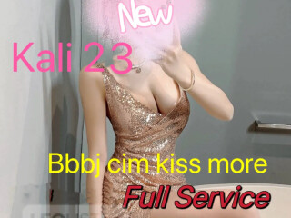 walkin-welcome-sexy-hot-oil-massage-female-escorts-in-victoria-canada