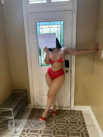 new-to-the-area-incall-female-escorts-in-brampton-canada-big-0