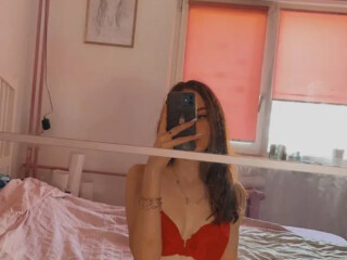 hmu-babynaughty-hookup-fun-female-escorts-in-vancouver-canada