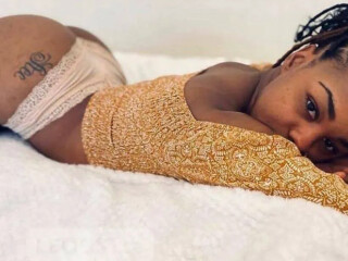 im-available-for-both-incall-and-outcall-service-female-escorts-in-saint-john-canada