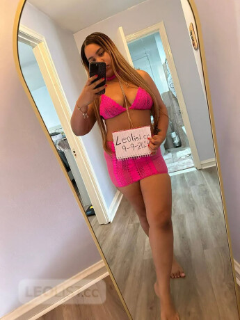 new-girl-with-big-ass-in-brampton-female-escorts-in-brampton-canada-big-4