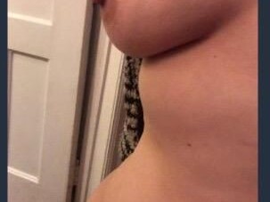 april-female-escorts-in-barrie-canada
