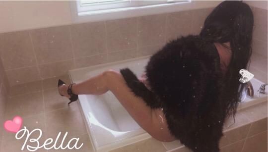 bella-female-escorts-in-niagara-falls-canada-1-289-270-8466-big-0