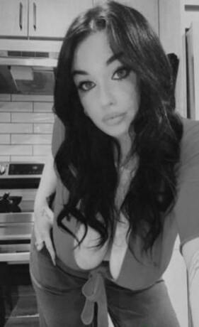 keena-lee-female-escorts-in-edmonton-canada-1-289-278-7810-big-3