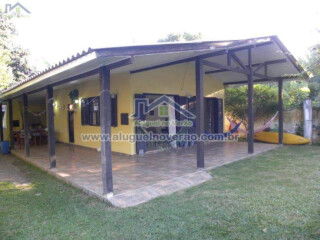 casa-de-temporada-em-praia-da-lagoinha-florianopolis-santa-catarina-casas-praia-da-lagoinha-florianopolis-aluguel-no-verao