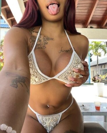 female-escorts-in-houston-tx-214-685-9678-big-3