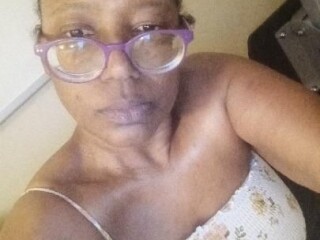oneka-randall-female-escorts-in-indianapolis-in