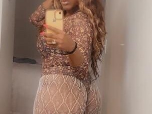 mocha-female-escorts-in-seattle-wa
