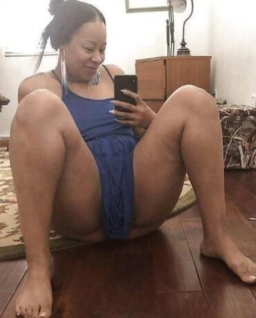 female-escorts-in-miami-fl-727-300-6203-big-1