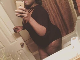 female-escorts-in-evansville-in-765-287-5663