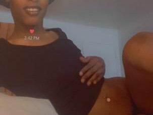 victoriacreamz-shemale-escort-in-norfolk-va