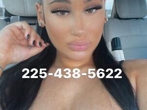 ari-female-escorts-in-baton-rouge-la