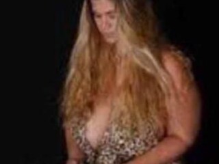 hayley-female-escorts-in-peoria-il
