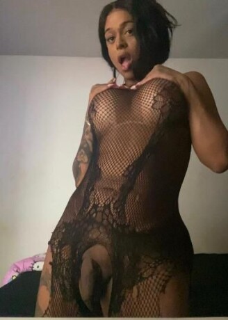 shemale-escort-in-the-bronx-ny-412-451-2532-big-1
