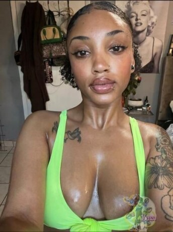 shemale-escort-in-harrisburg-pa-267-749-2618-big-0