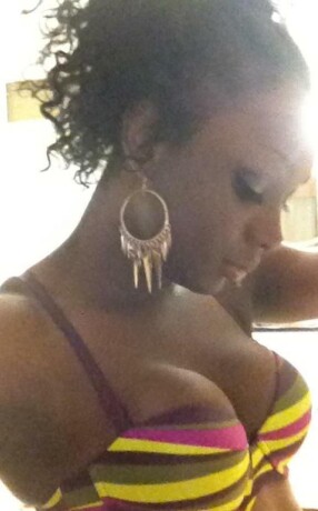 pilar-santos-shemale-escort-in-scranton-pa-302-496-8227-big-4
