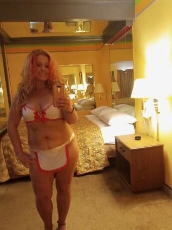 female-escorts-in-beaumont-tx-512-793-7537-big-3