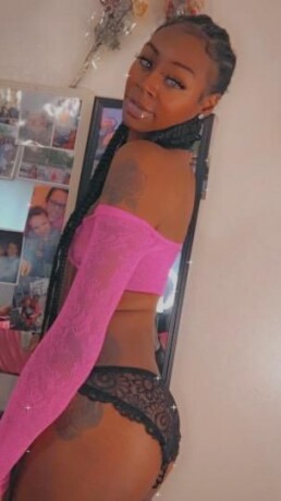priceless-female-escorts-in-milwaukee-wi-262-298-0565-big-3