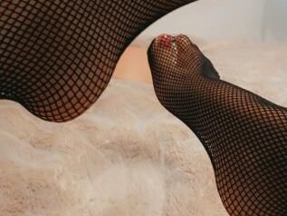 female-escorts-in-evansville-in-930-241-0310