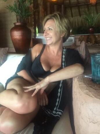 female-escorts-in-san-antonio-tx-832-821-2829-big-2