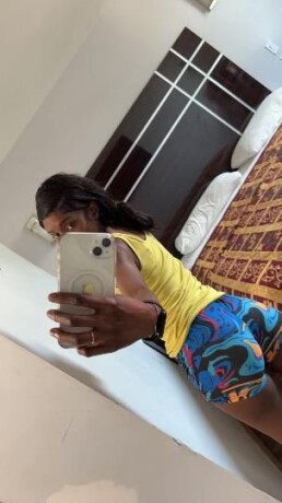 melody-female-escorts-in-the-bronx-ny-862-800-2898-big-2