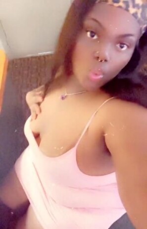 thick-baby-shemale-escort-in-seattle-wa-442-900-1173-big-2