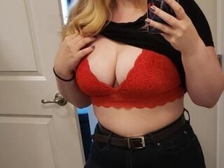 female-escorts-in-mason-city-ia-712-250-6308