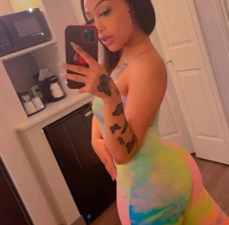 female-escorts-in-queens-ny-917-737-0566-big-0
