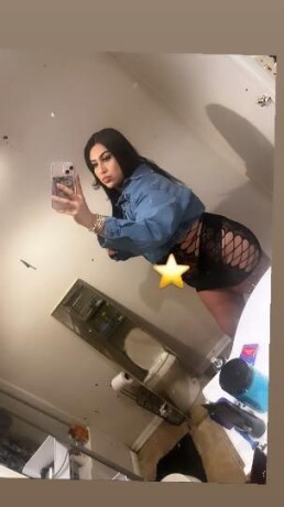 female-escorts-in-miami-fl-786-540-7572-big-2