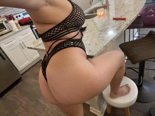 female-escorts-in-new-haven-ct-203-990-5951-big-1