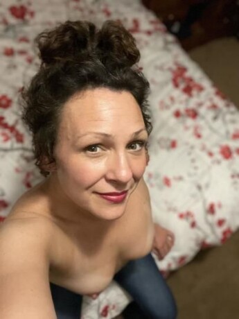 female-escorts-in-oneonta-ny-917-768-5874-big-0