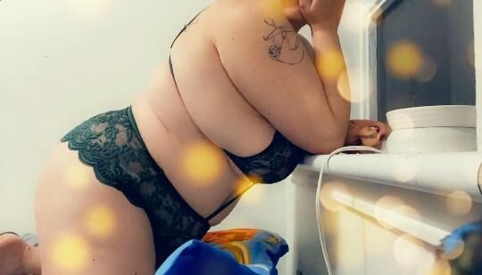 bambiipup-female-escorts-in-niagara-falls-canada-1-289-990-3269-big-0