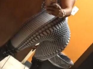 yoni-female-escorts-in-atlanta-ga-678-561-7160