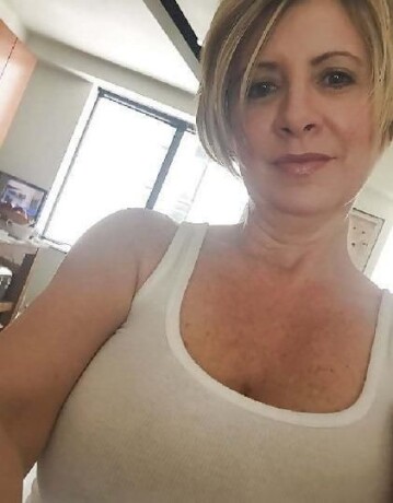 female-escorts-in-miami-fl-954-417-6882-big-3