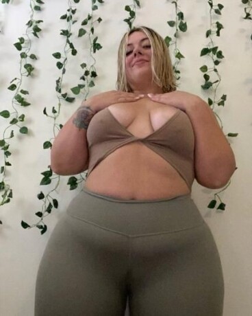 female-escorts-in-miami-fl-305-209-9784-big-1