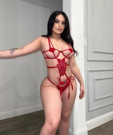 female-escorts-in-holland-mi-313-723-5375-big-1