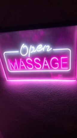 female-escorts-in-muskegon-mi-517-398-8857-big-0