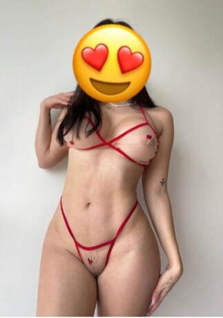 latinas-female-escorts-in-queens-ny-347-829-0086-big-0