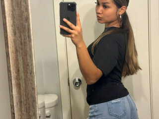 hi-papi-wanna-fuck-or-need-massages-with-a-happy-ending-hmu-now-text-my-number-female-escorts-in-reno-nv-951-236-7085