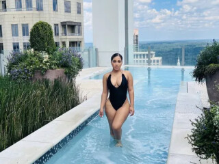 chanel-availabletampa-us-female-escorts-in-florida-city-fl-813-359-6669