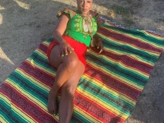 dee-female-escorts-in-los-angeles-ca-323-570-5137