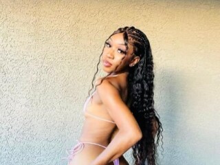 gina-female-escorts-in-san-diego-ca