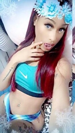 lisa-shemale-escort-in-the-bronx-ny-323-813-6111-big-4