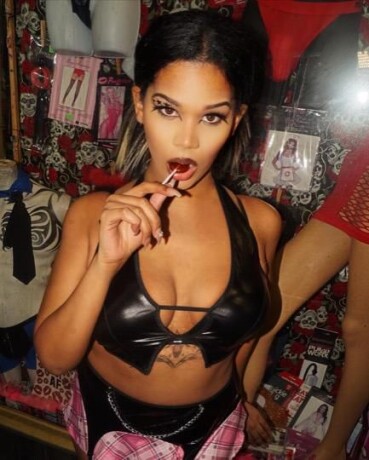 jennifer-shemale-escort-in-brooklyn-ny-551-358-7101-big-2