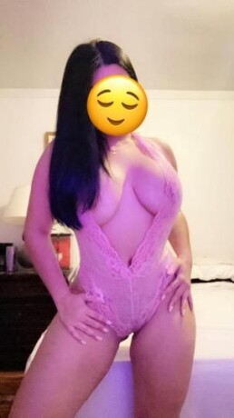 solange-katty-female-escorts-in-staten-island-ny-929-909-1069-big-2