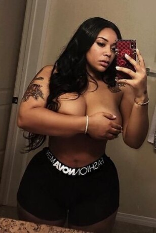 female-escorts-in-raleigh-nc-910-687-6987-big-3