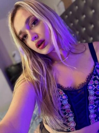 female-escorts-in-fresno-ca-530-387-0202-big-4